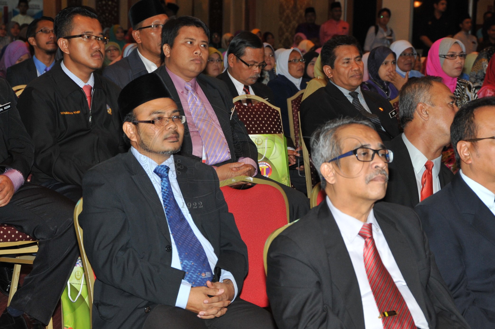 PRO 14 44 EPZB PRO 6160